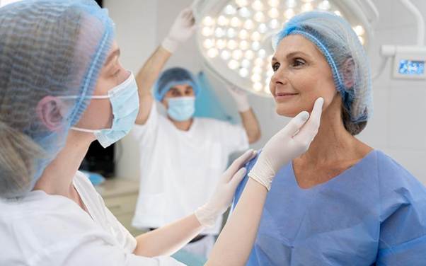 Understanding the Benefits of a Facelift