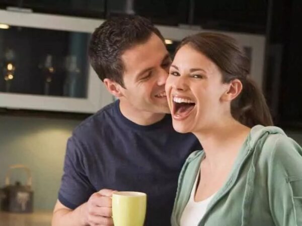 Relaxed Weekend Interaction Trends Influencing Modern Social Lifestyle Choices